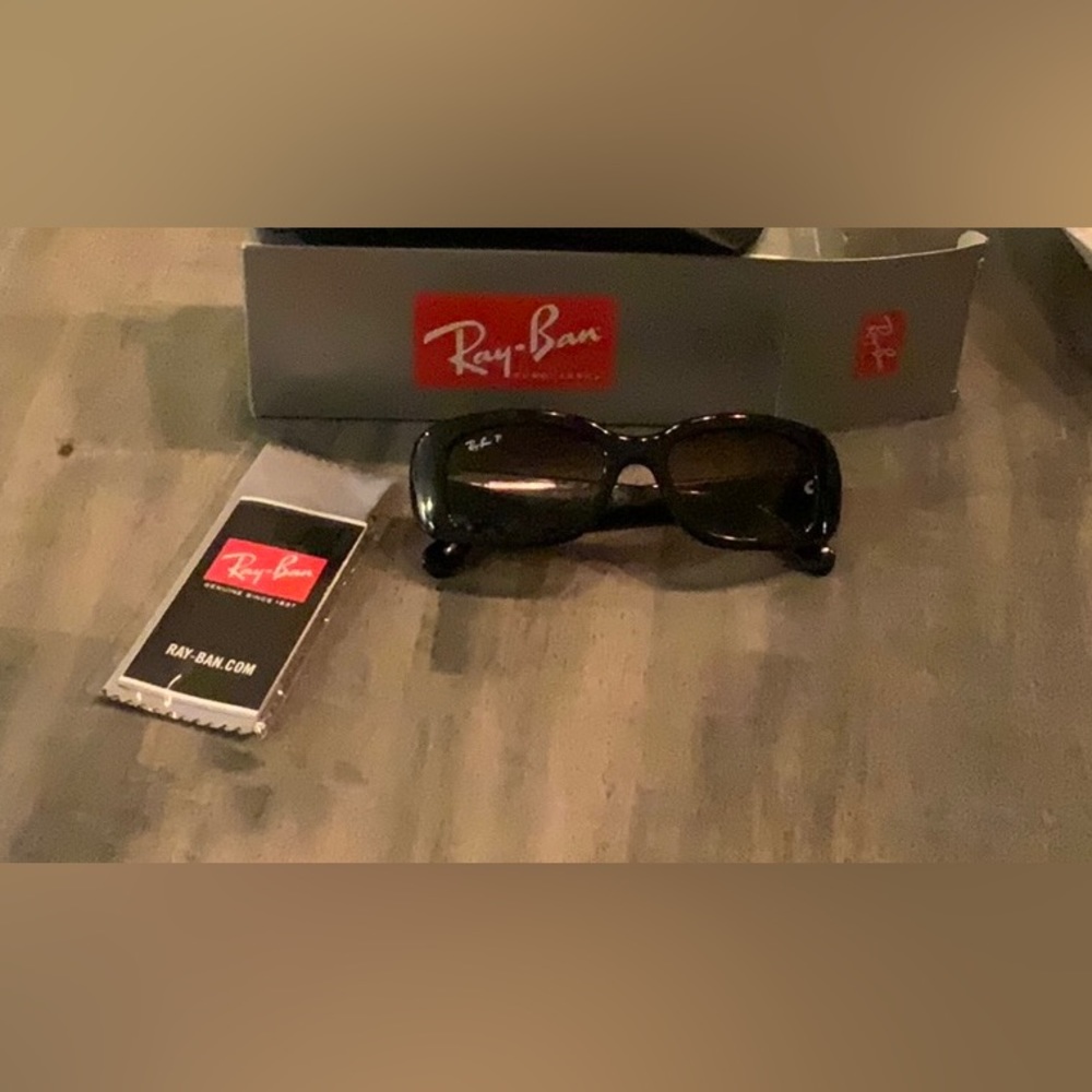 Ray Ban RB4122 Polarized